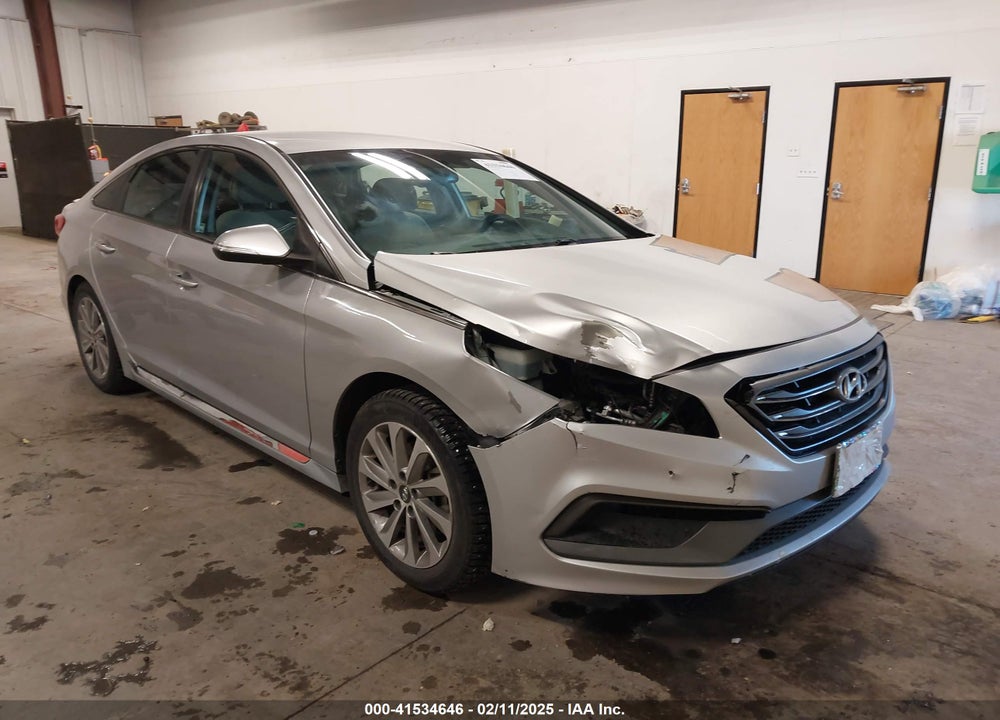 2015 HYUNDAI SONATA SPORT VIN: 5NPE34AF7FH032771