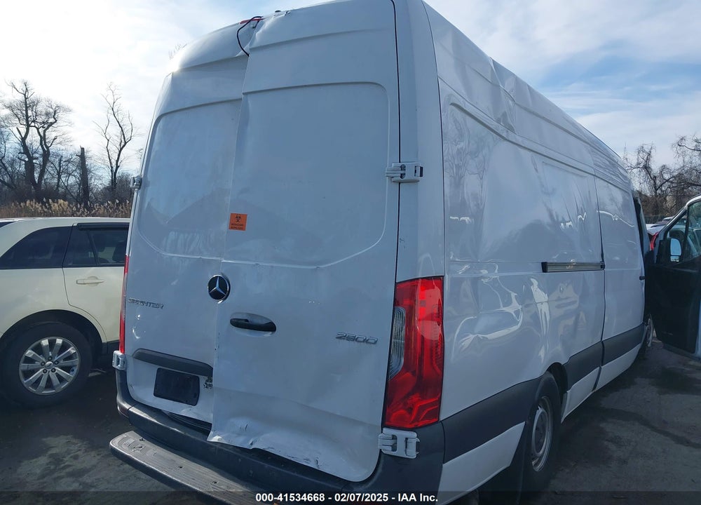 2021 MERCEDES-BENZ SPRINTER 2500 HIGH ROOF I4 VIN: W1Y40CHY4MT062207