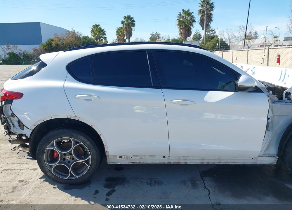 2019 ALFA ROMEO STELVIO TI SPORT AWD VIN: ZASPAKBN1K7C36934