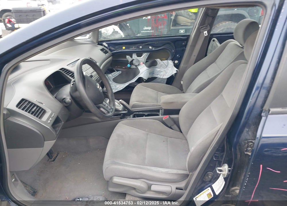 2008 HONDA CIVIC VIN: 1HGFA16598L037897