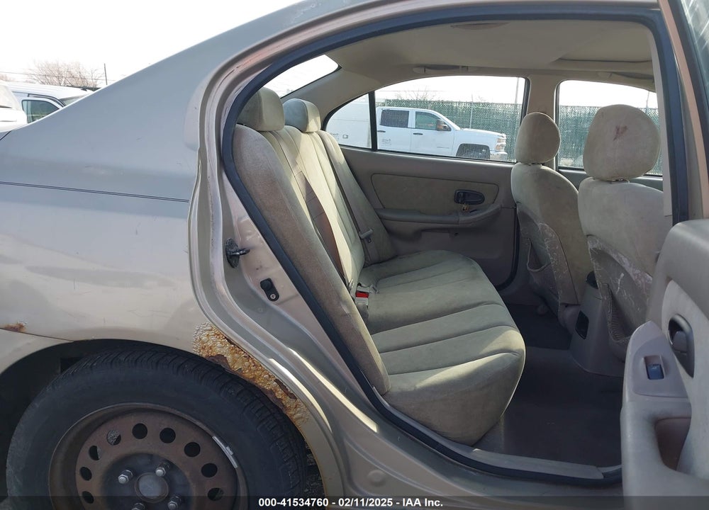 2003 HYUNDAI ELANTRA GLS/GT VIN: KMHDN45D23U644033