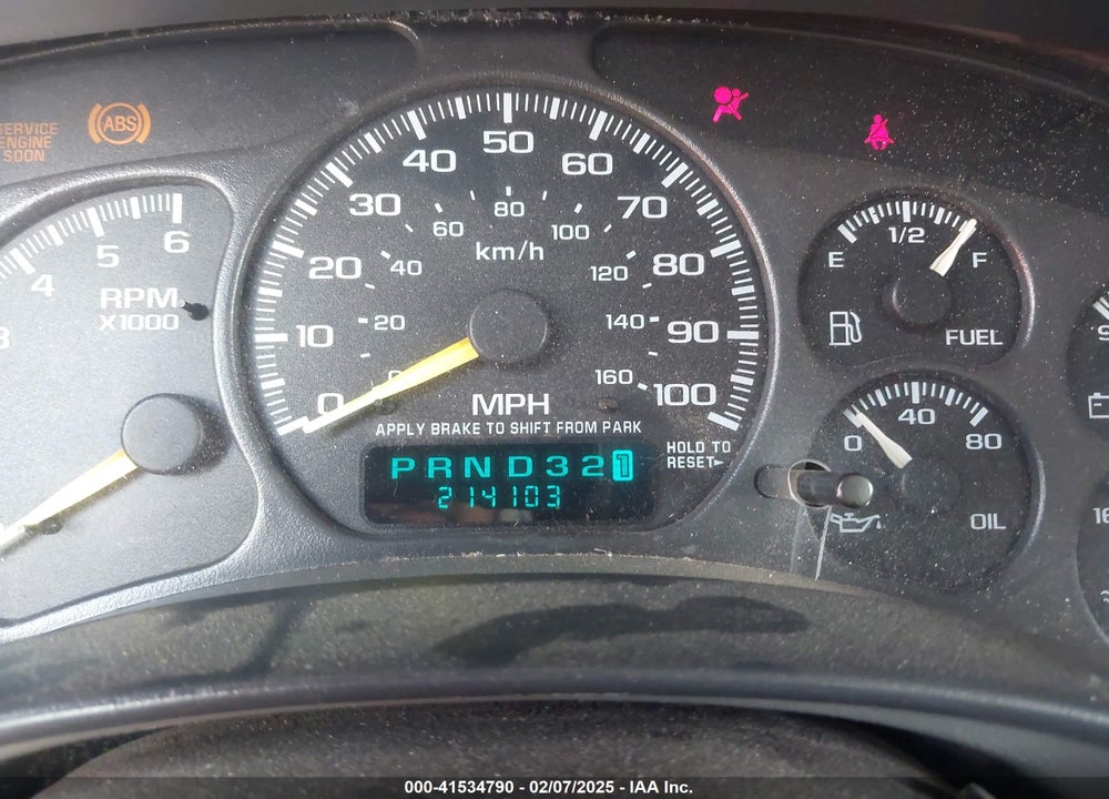 2000 CHEVROLET SILVERADO 1500 LS VIN: 1GCEC14T1YZ289677