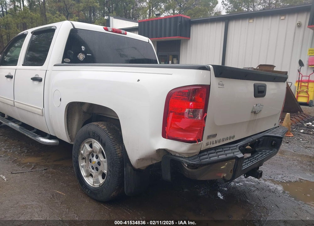 2010 CHEVROLET SILVERADO 1500 LT VIN: 3GCRCSE03AG136932