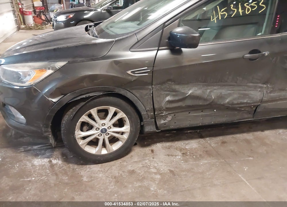 2018 FORD ESCAPE SE VIN: 1FMCU0GD2JUA95080
