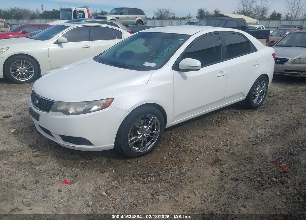 2011 KIA FORTE VIN: KNAFU4A28B5887419