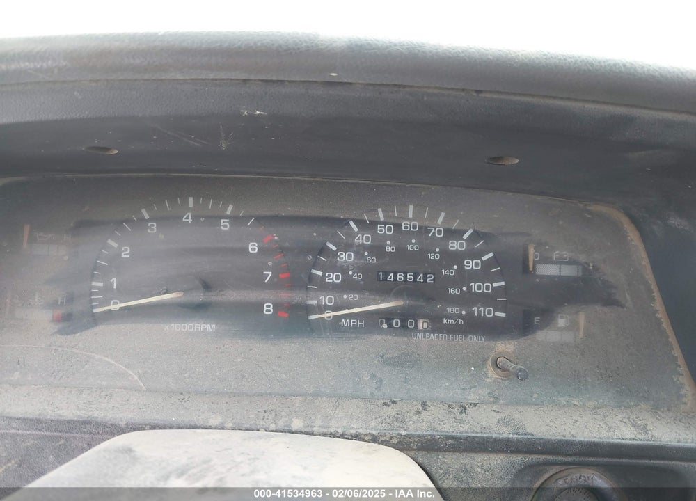 1993 TOYOTA PICKUP 1/2 TON SHORT WHLBSE DX VIN: 4TARN01P7PZ123347