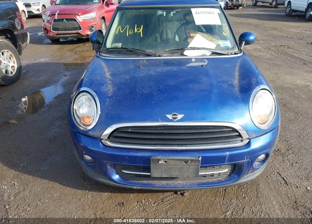 2012 MINI COOPER VIN: WMWSU3C55CT540501