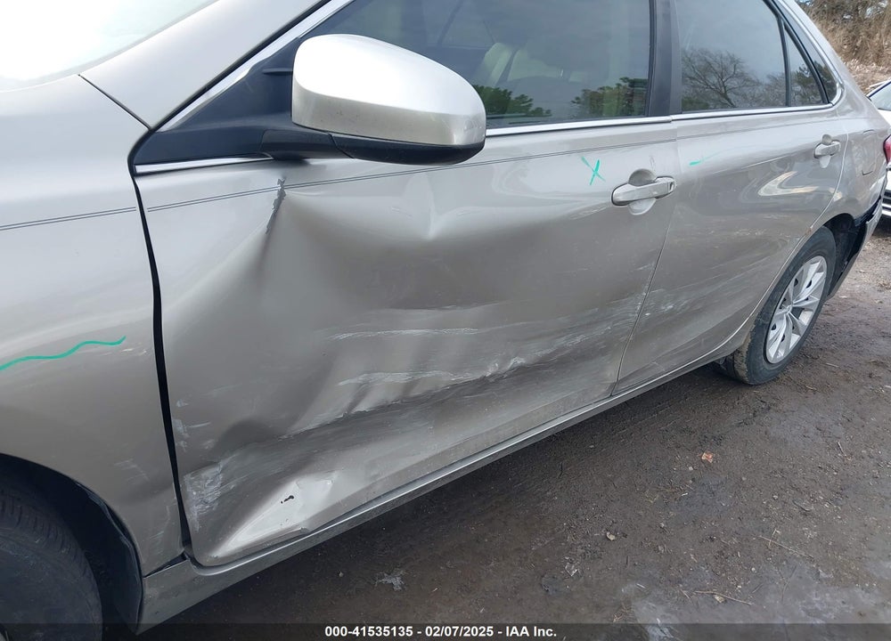 2016 TOYOTA CAMRY VIN: 4T4BF1FKXGR569951