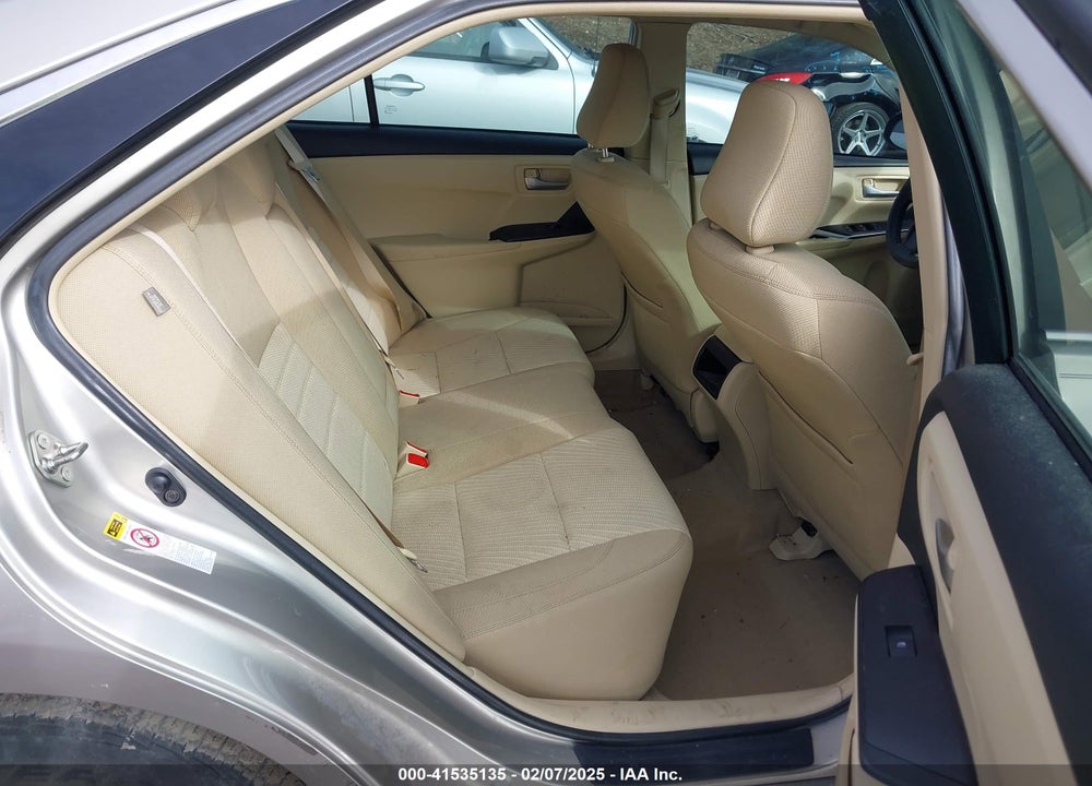 2016 TOYOTA CAMRY VIN: 4T4BF1FKXGR569951