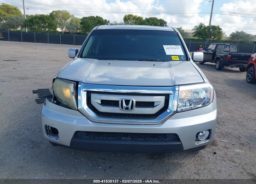 2011 HONDA PILOT EX-L VIN: 5FNYF3H63BB014412