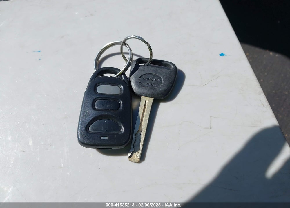 2014 HYUNDAI SONATA VIN: 5NPEB4AC8EH833636