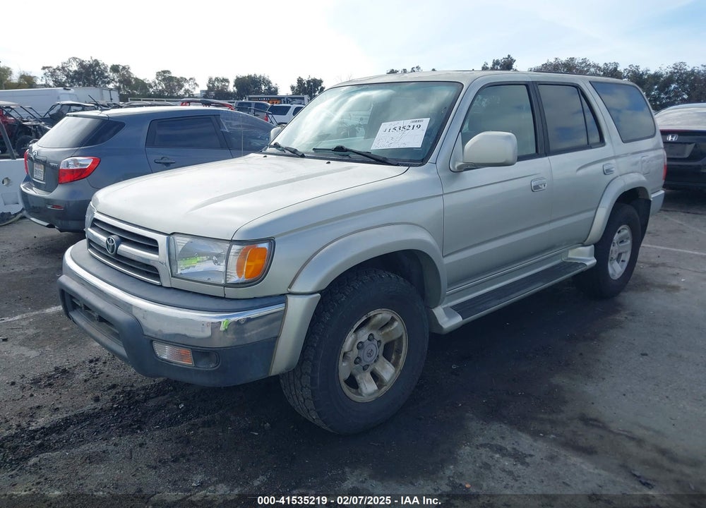 2000 TOYOTA 4RUNNER VIN: JT3HN86R0Y0271813