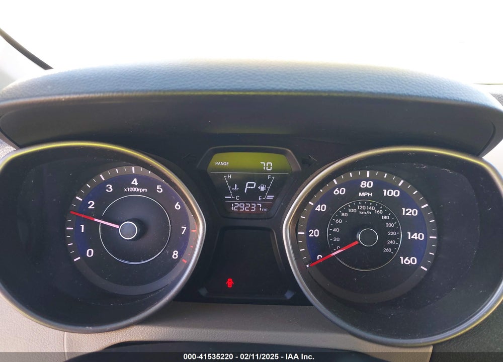 2016 HYUNDAI ELANTRA SE VIN: 5NPDH4AE4GH779377