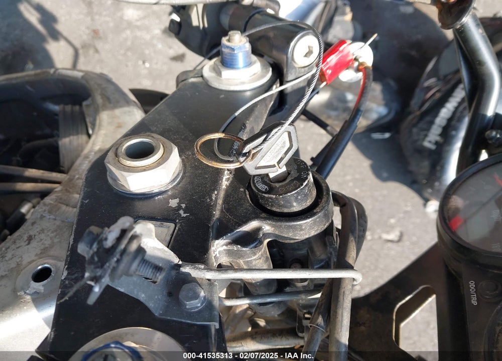2008 KAWASAKI ZX600 J1 VIN: JKAZX4J178A074033