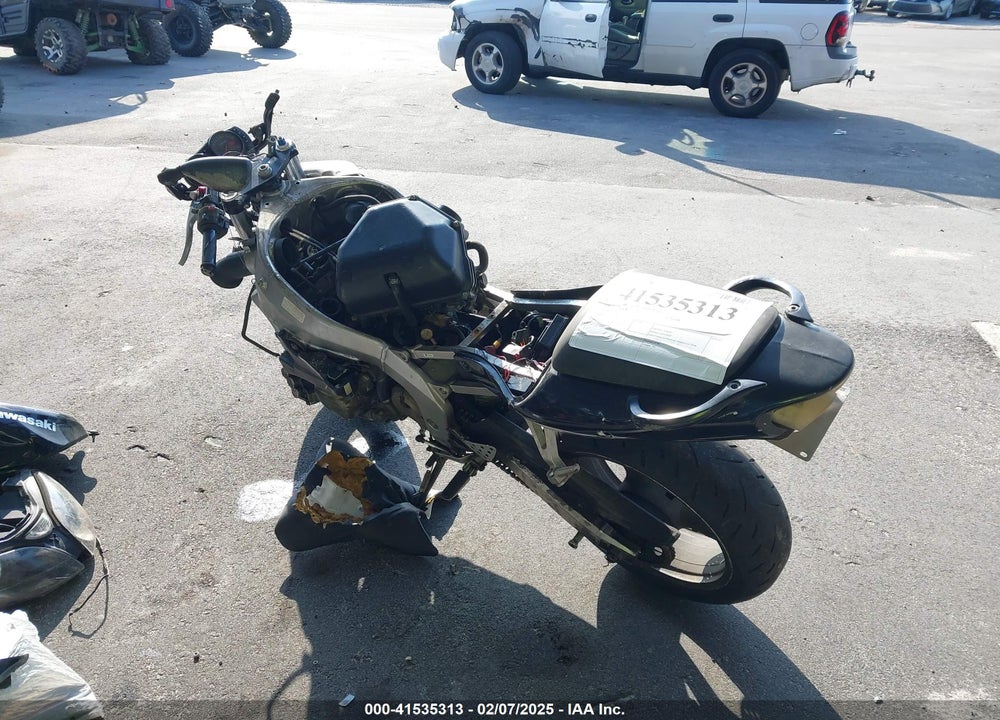 2008 KAWASAKI ZX600 J1 VIN: JKAZX4J178A074033