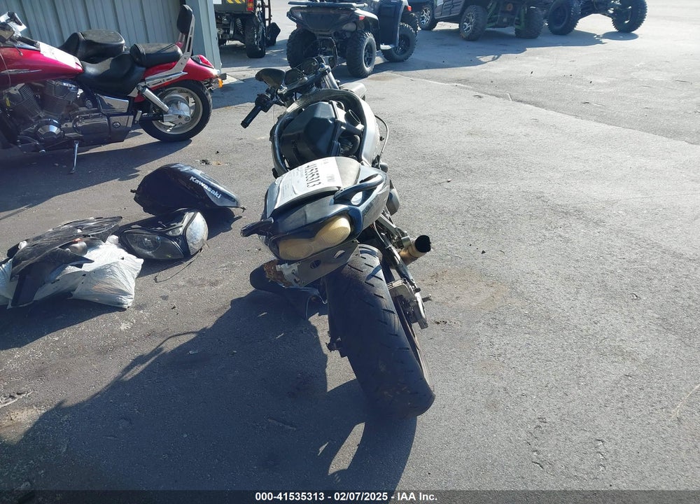 2008 KAWASAKI ZX600 J1 VIN: JKAZX4J178A074033