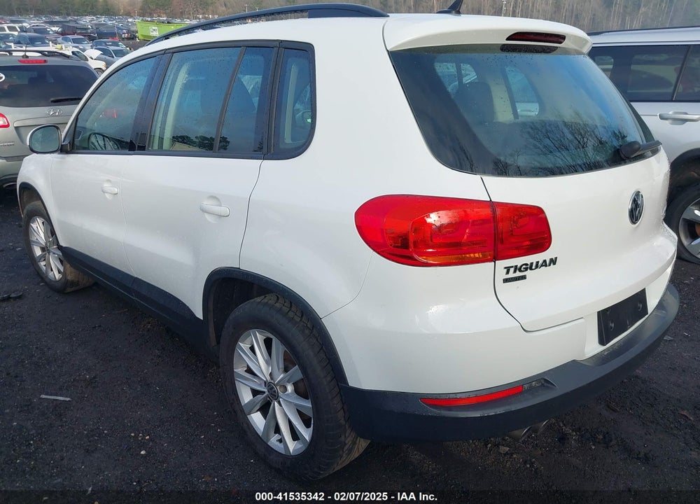 2017 VOLKSWAGEN TIGUAN 2.0T/2.0T S VIN: WVGBV7AX8HK052907