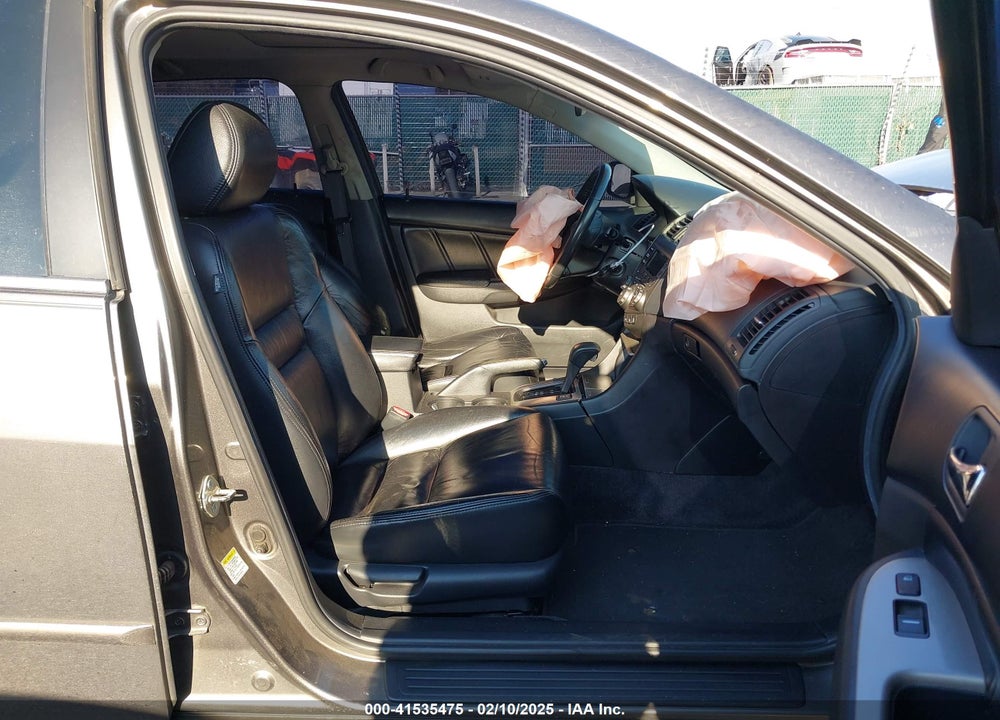 2006 HONDA ACCORD 2.4 EX VIN: 1HGCM56806A078732