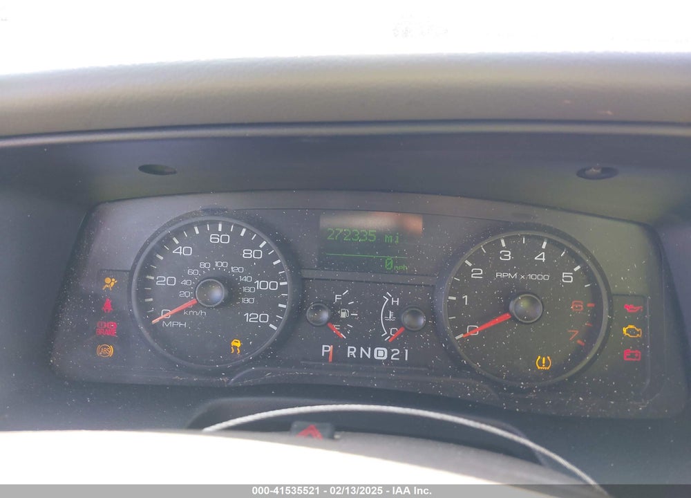 2008 FORD CROWN VICTORIA LX VIN: 2FAFP74V98X107216