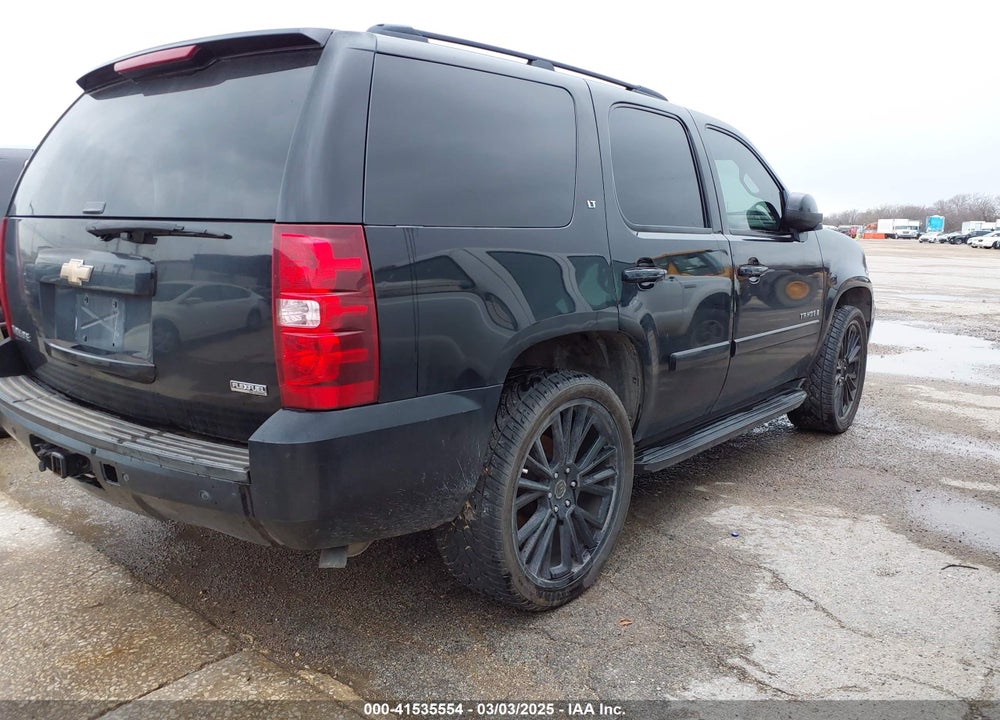 2008 CHEVROLET TAHOE LT VIN: 1GNFC13068R272859