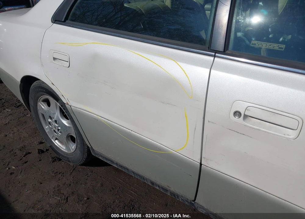 2000 LEXUS ES 300 VIN: JT8BF28G3Y0270418