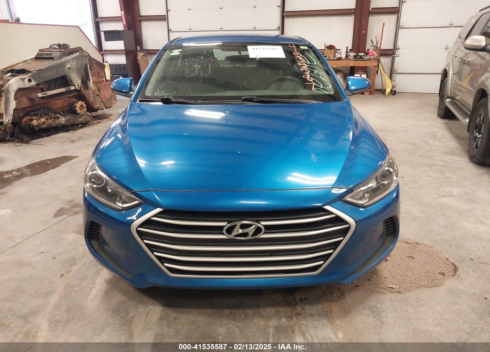 2018 HYUNDAI ELANTRA VIN: 5NPD84LF2JH337758