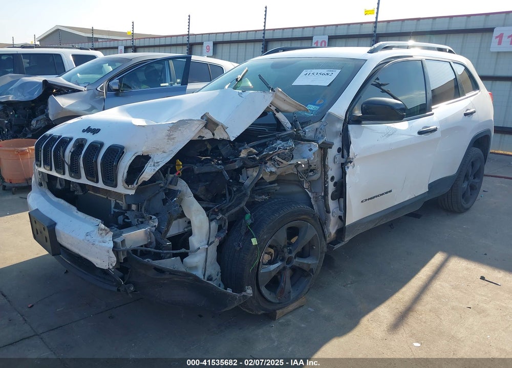 2018 JEEP CHEROKEE LATITUDE FWD VIN: 1C4PJLCB8JD544752