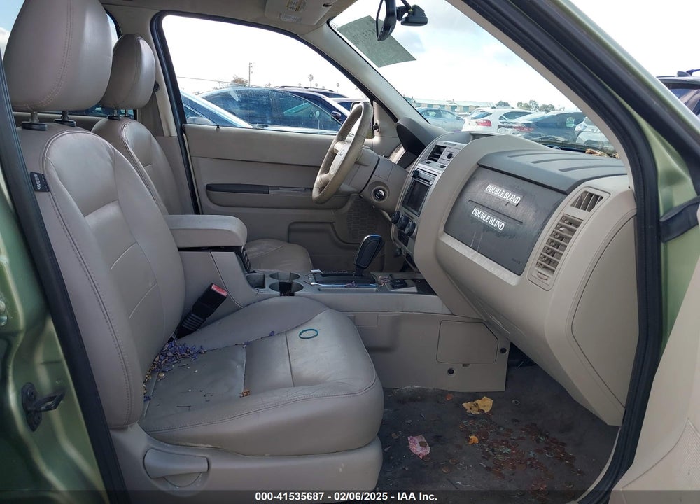 2008 FORD ESCAPE HYBRID VIN: 1FMCU49H58KB42082