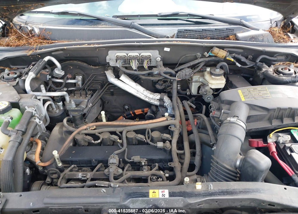 2008 FORD ESCAPE HYBRID VIN: 1FMCU49H58KB42082