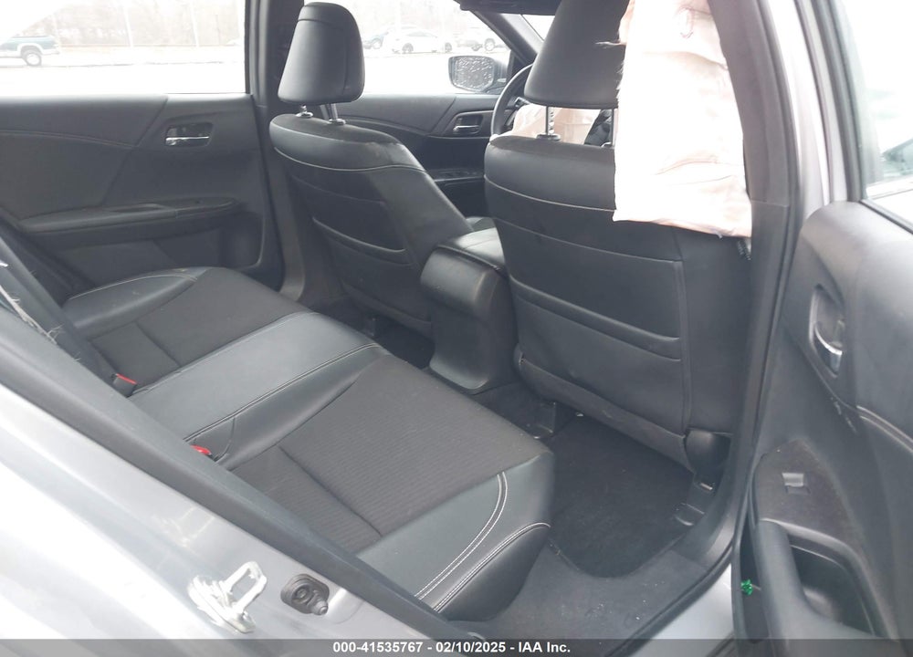 2016 HONDA ACCORD VIN: 1HGCR2F53GA058398