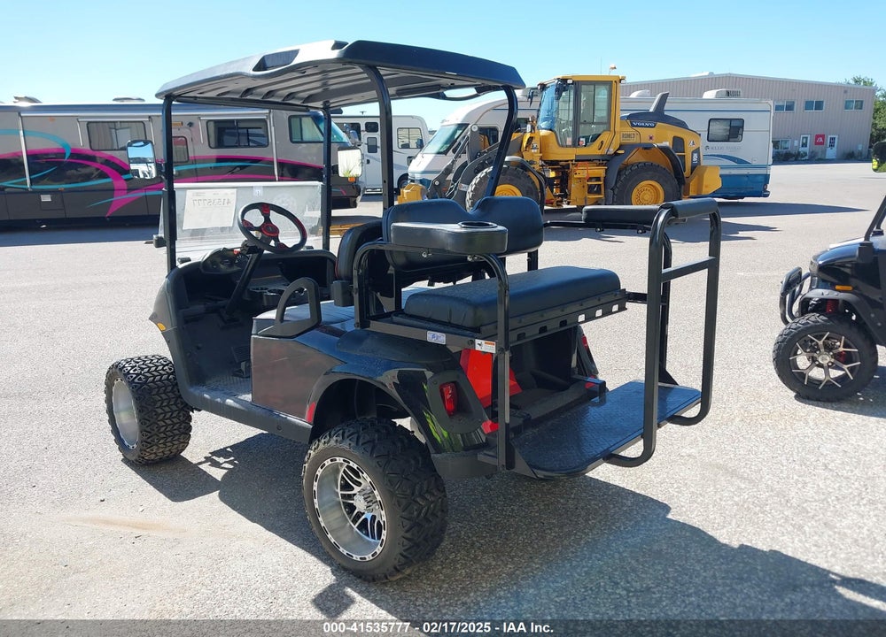 2012 TEXTRON GOLF CART VIN: 5067021