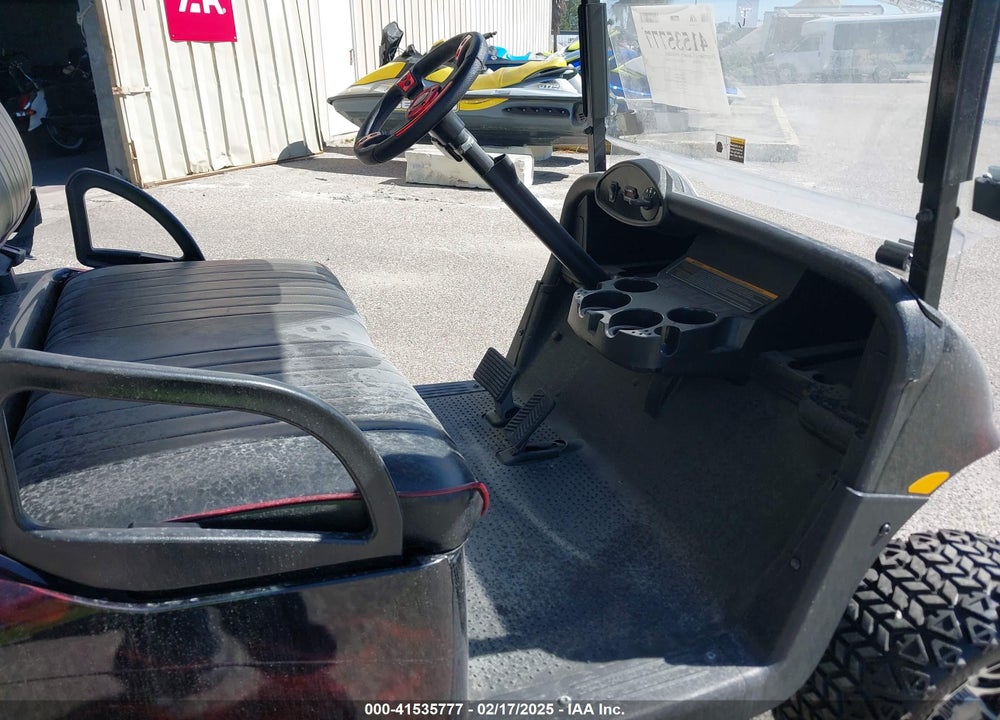2012 TEXTRON GOLF CART VIN: 5067021