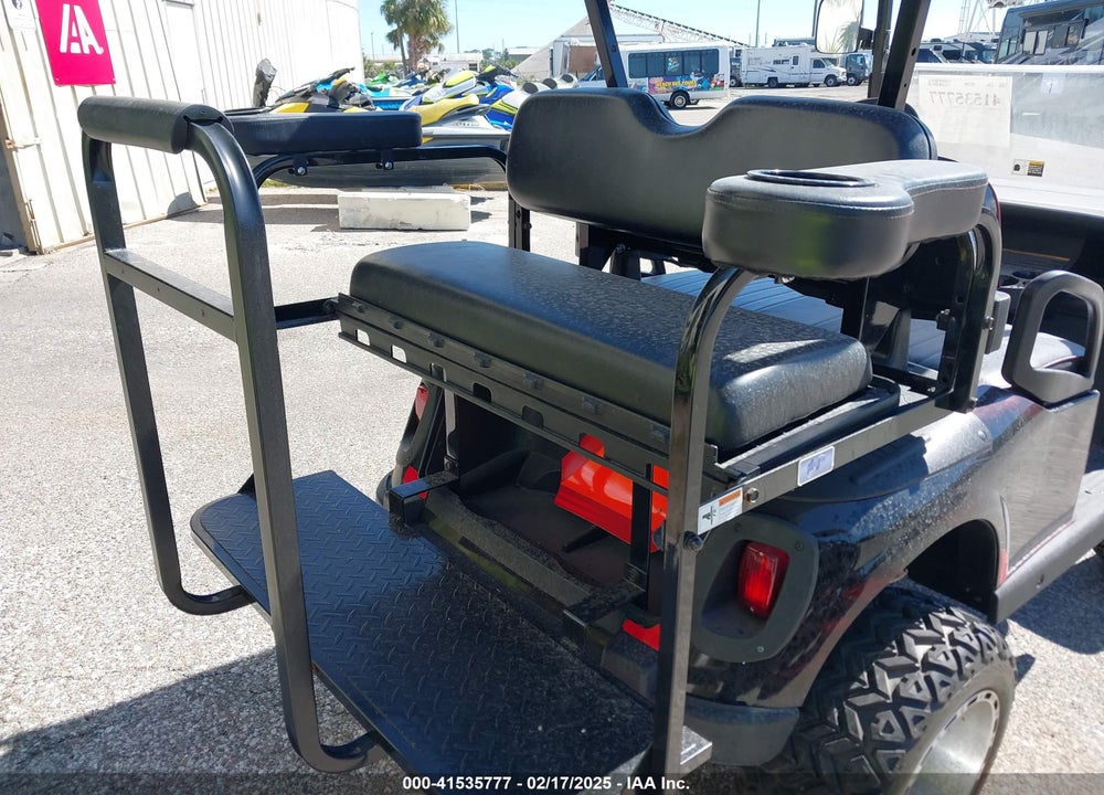 2012 TEXTRON GOLF CART VIN: 5067021