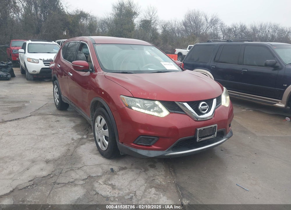 2015 NISSAN ROGUE S VIN: 5N1AT2MT4FC788649