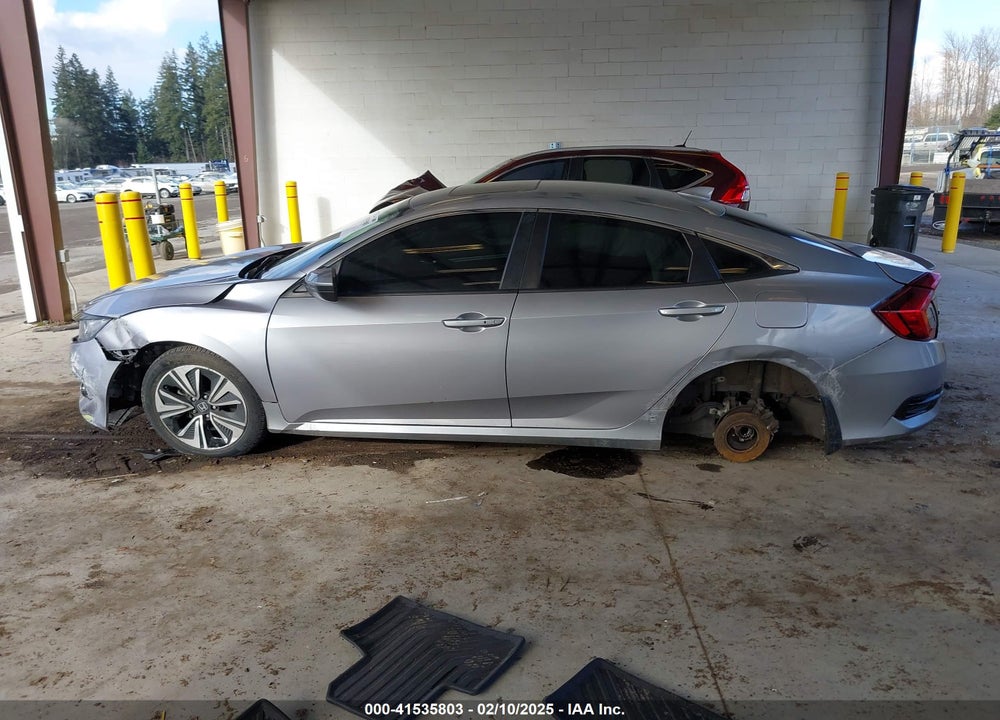 2016 HONDA CIVIC VIN: 19XFC1F33GE218167