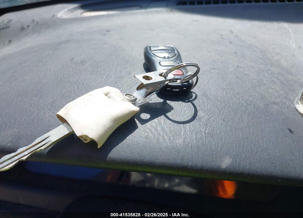 2006 NISSAN SENTRA VIN: 3N1CB51D66L565776