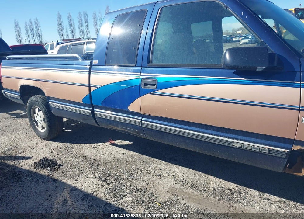 1995 CHEVROLET GMT-400 K1500 VIN: 1GCEK19K8SE104915
