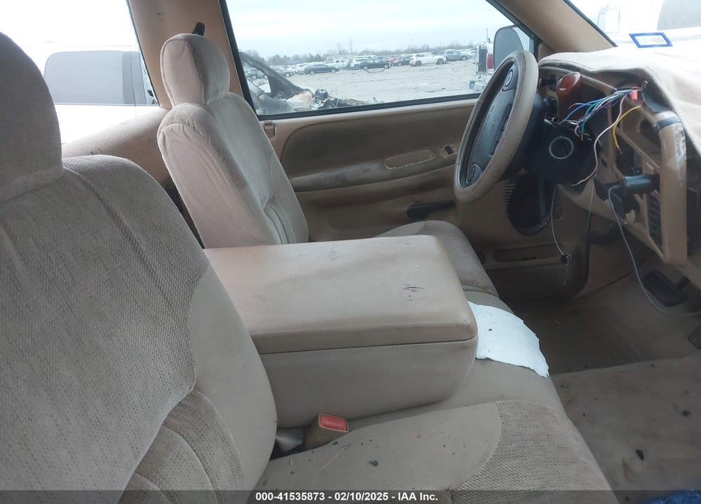 1997 DODGE RAM 1500 LT VIN: 1B7HC16Y2VS111240