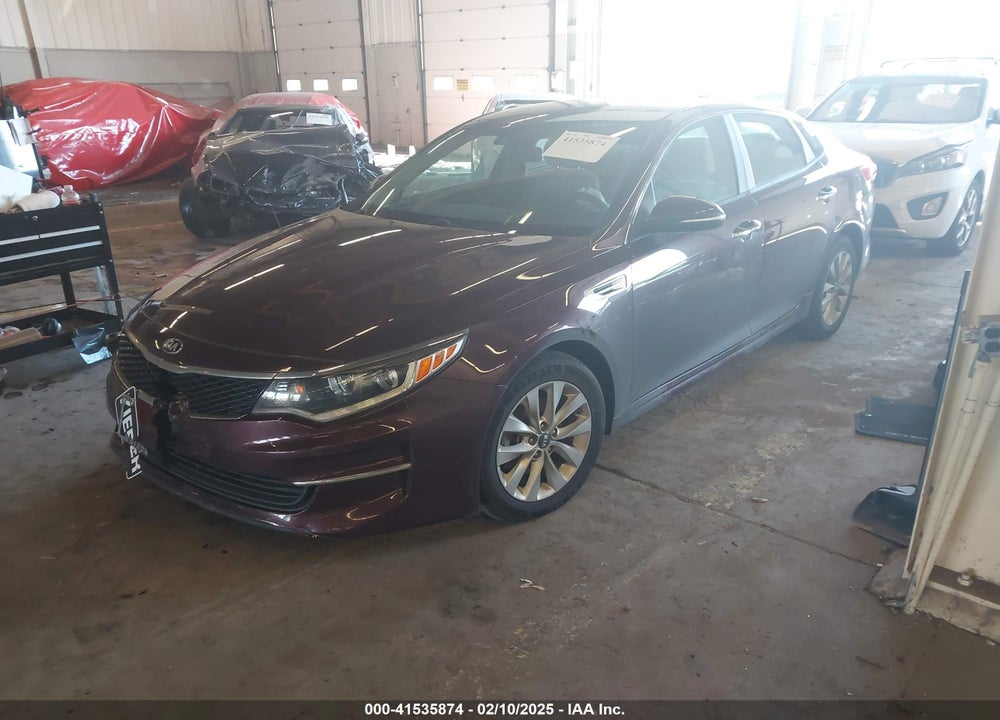 2018 KIA OPTIMA LX VIN: 5XXGT4L36JG274564