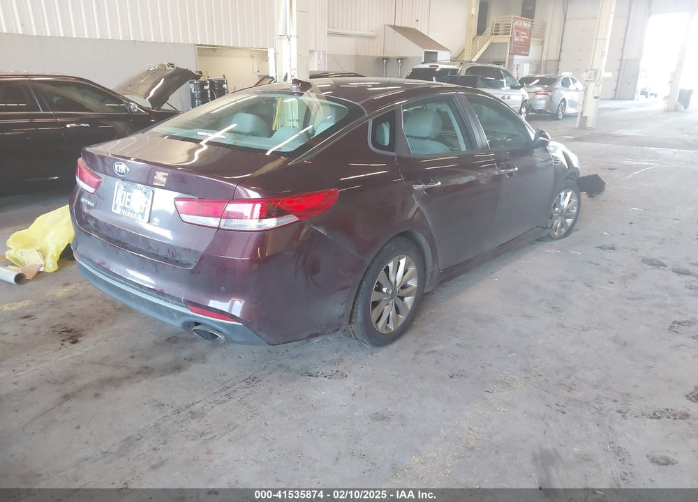 2018 KIA OPTIMA LX VIN: 5XXGT4L36JG274564