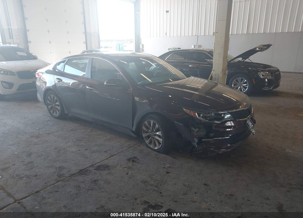 2018 KIA OPTIMA LX VIN: 5XXGT4L36JG274564