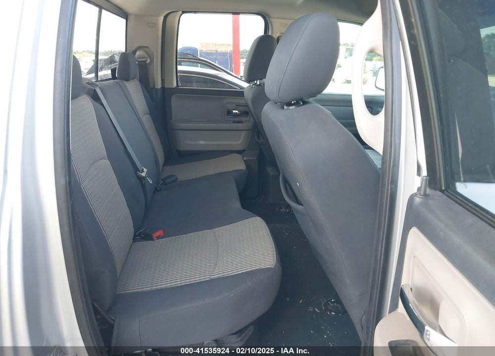 2009 DODGE RAM 1500 VIN: 1D3HV18T89S810106