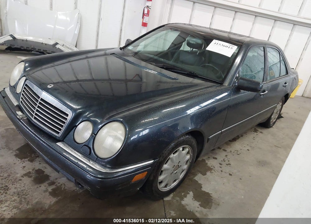 1997 MERCEDES-BENZ E 320 VIN: WDBJF55F8VA415421