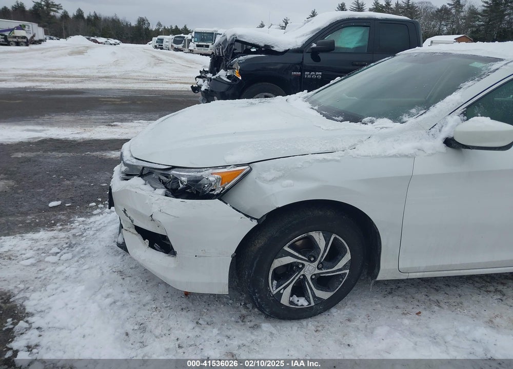 2017 HONDA ACCORD VIN: 1HGCR2F30HA169166