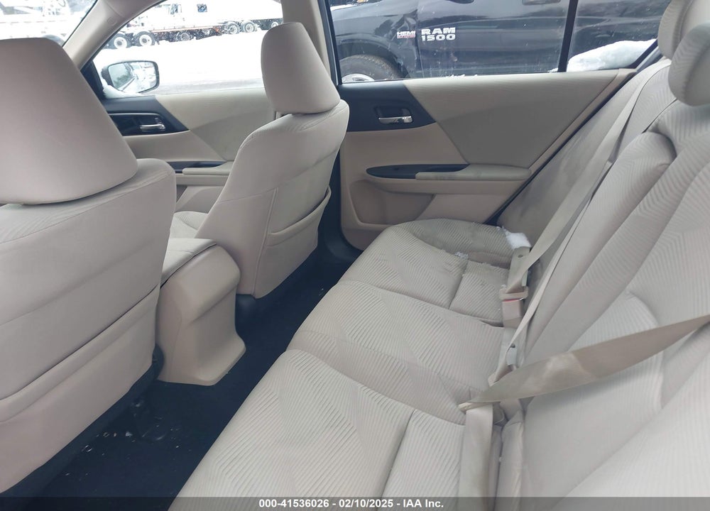 2017 HONDA ACCORD VIN: 1HGCR2F30HA169166