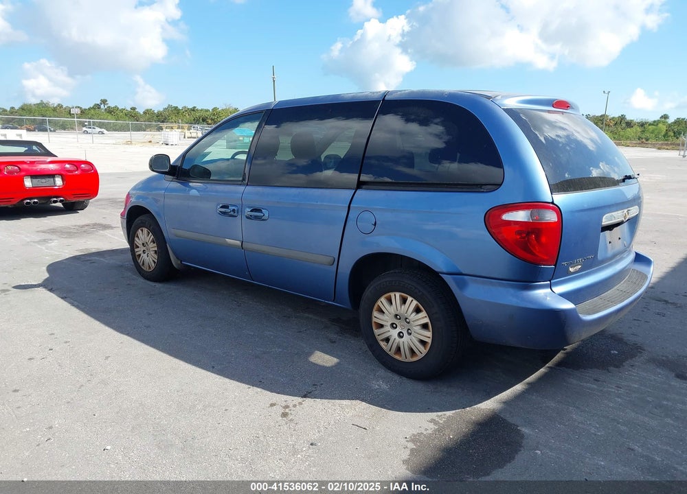 2007 CHRYSLER TOWN & COUNTRY VIN: 1A4GJ45R77B208931