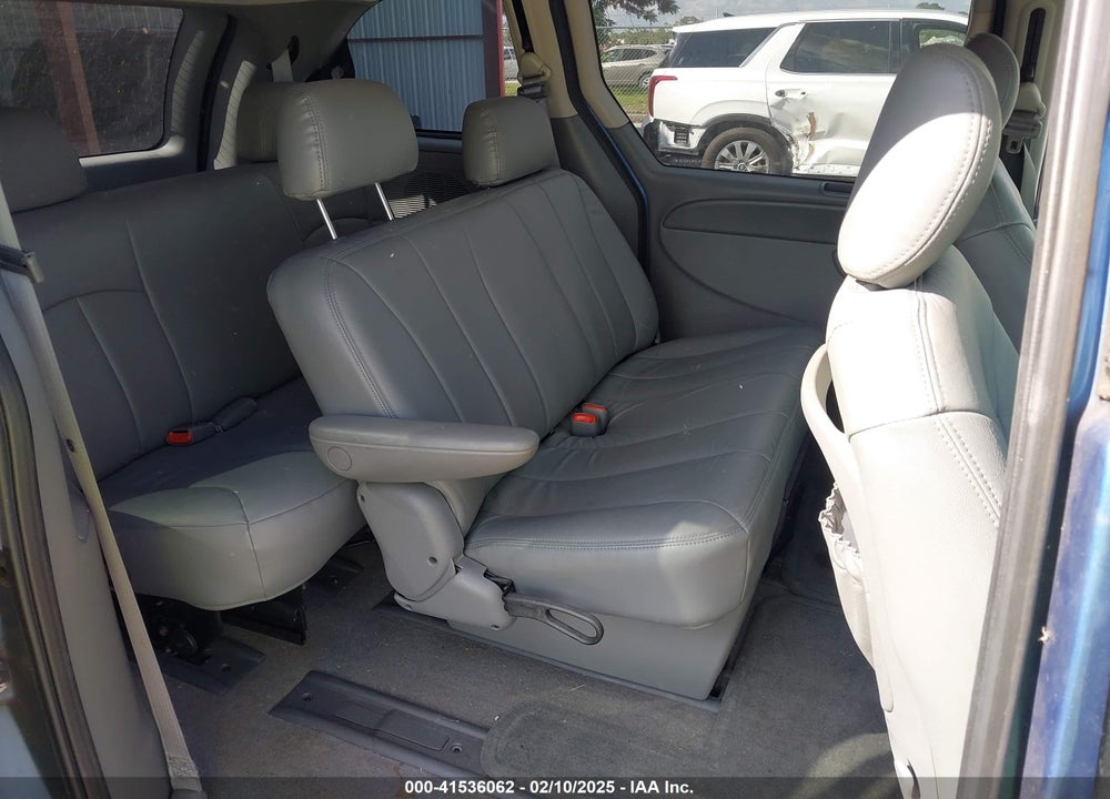 2007 CHRYSLER TOWN & COUNTRY VIN: 1A4GJ45R77B208931