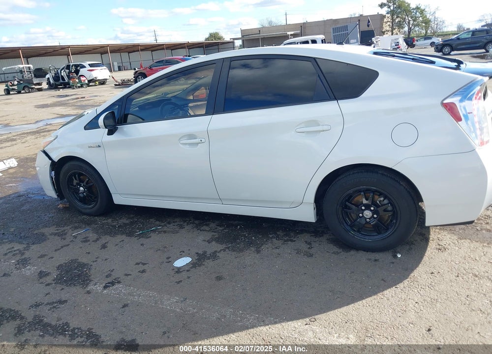 2015 TOYOTA PRIUS VIN: JTDKN3DU0F0466528