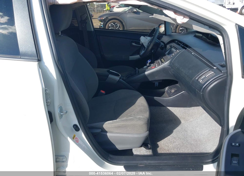 2015 TOYOTA PRIUS VIN: JTDKN3DU0F0466528