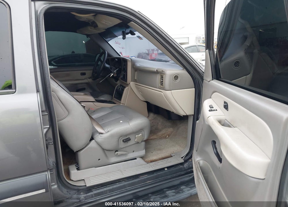 2002 CHEVROLET TAHOE VIN: 1GNEC13Z92R188066